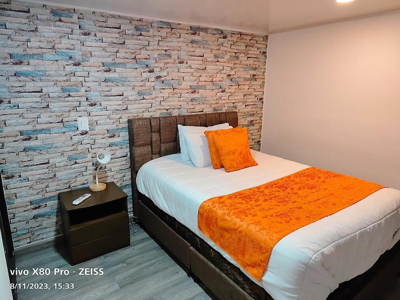 Hotel Kristal Ferial โบโกตา ภายนอก รูปภาพ